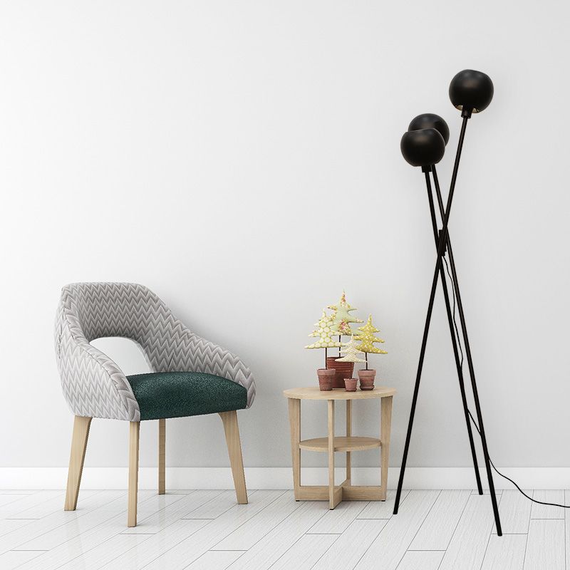 Modern Tripod Stand Lamp