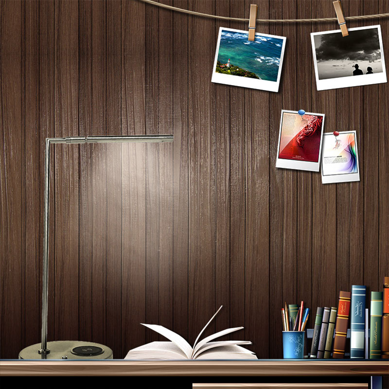 Swing Arm Desk Lamp